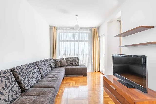Geräumige 2-Zimmer-Wohnung mit Garage in Petrovac – 77 m² — photo 11